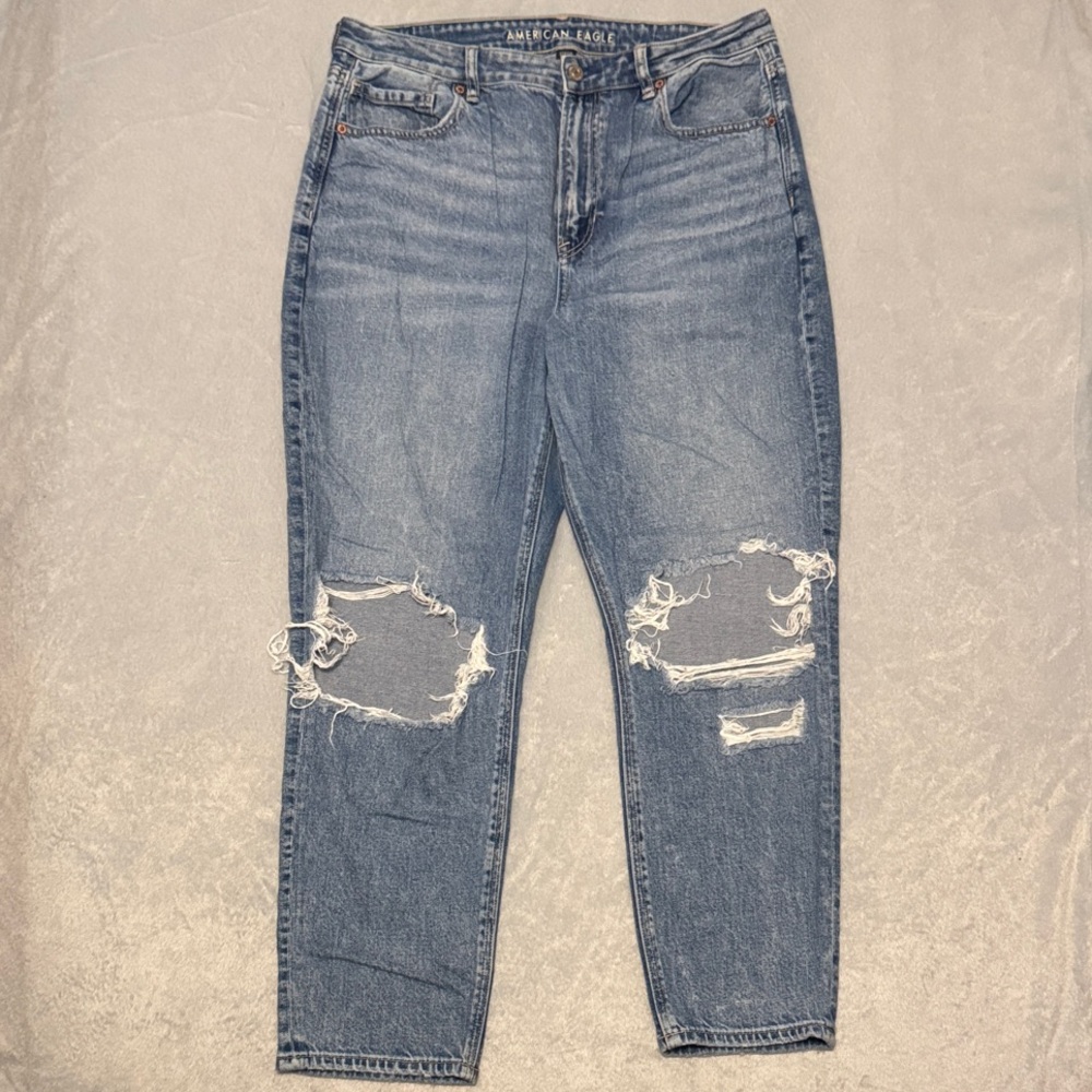 American Eagle Outfitters Women’s Ripped Blue Jeans- Straight Leg